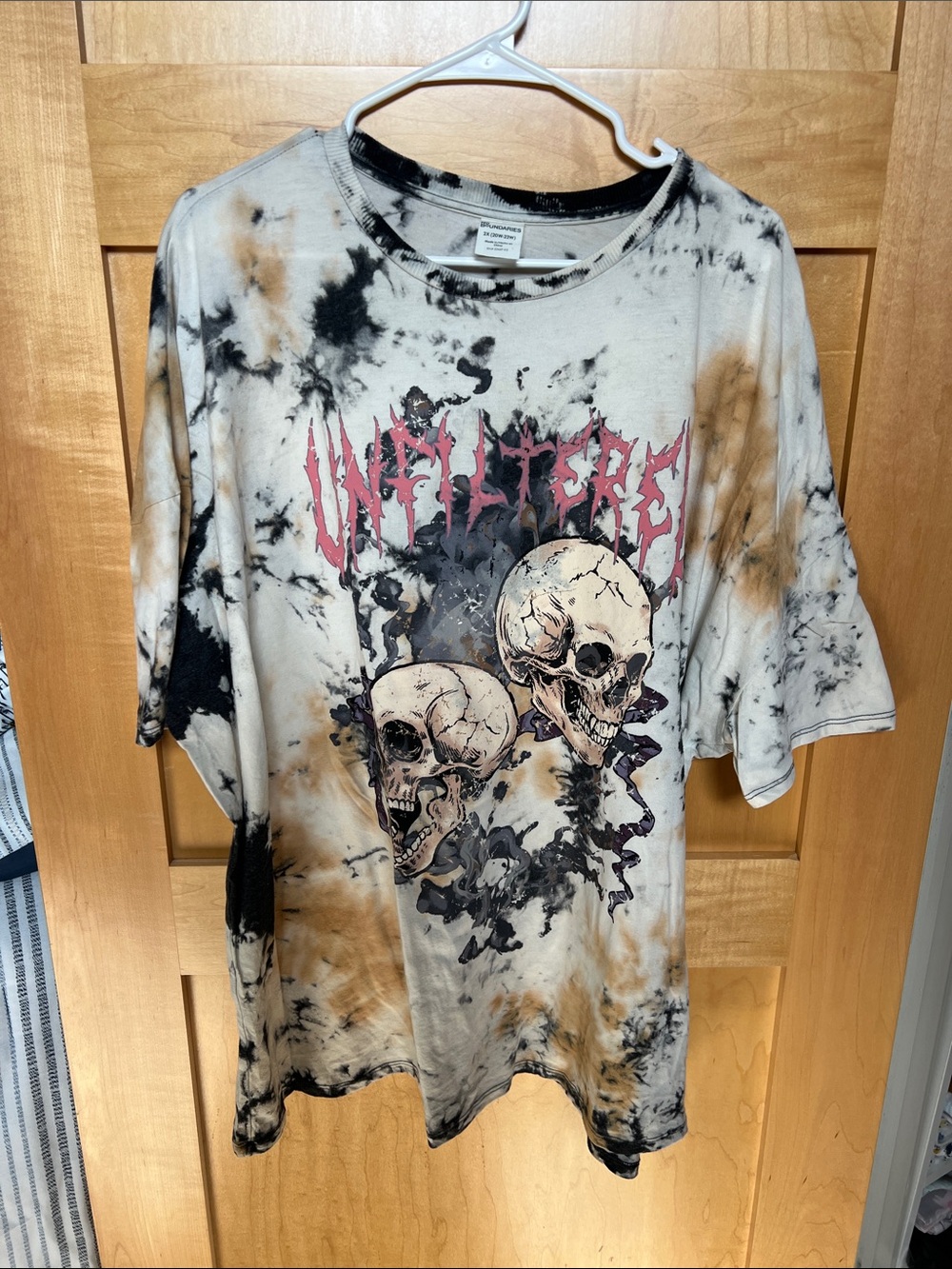 No Boundaries Tie-Dye Skull Graphic Tee - Black, Brown & Cream